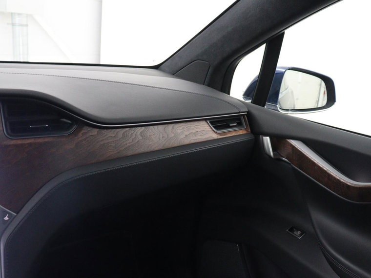 Vehicle Image 37