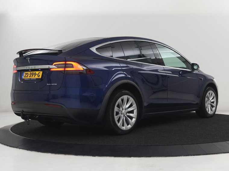 Vehicle Image 45