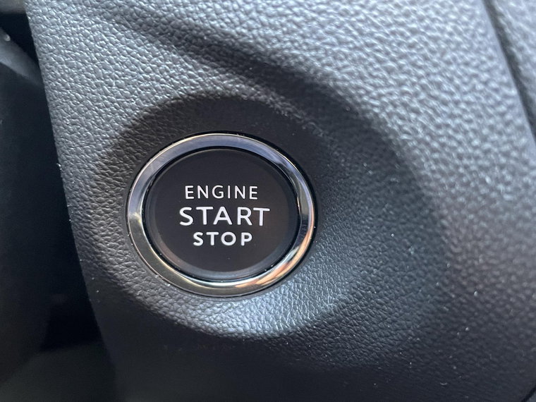 Vehicle Image 34
