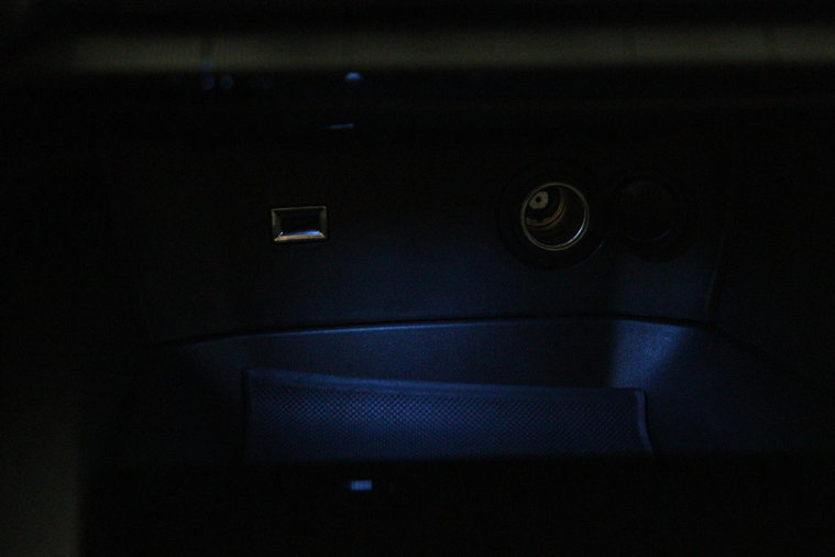 Vehicle Image 48