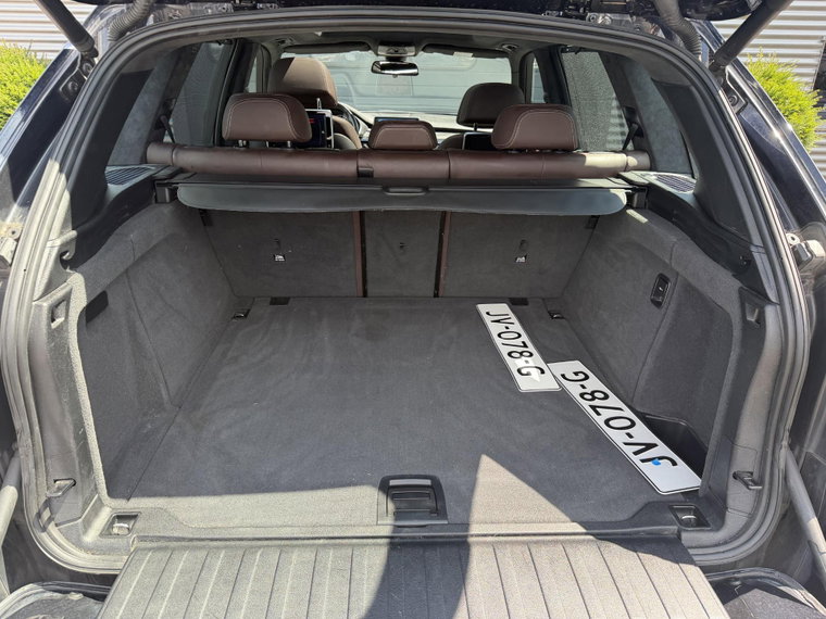 Vehicle Image 39