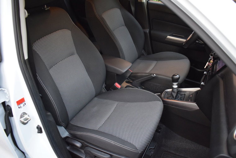 Vehicle Image 8