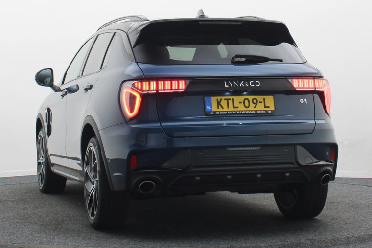 Vehicle Image 19