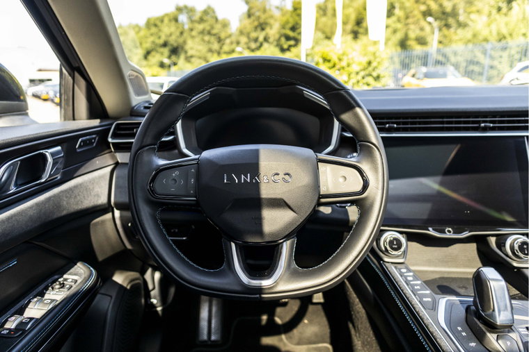 Vehicle Image 20
