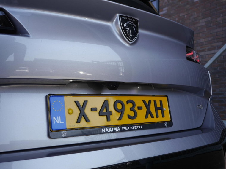 Vehicle Image 34