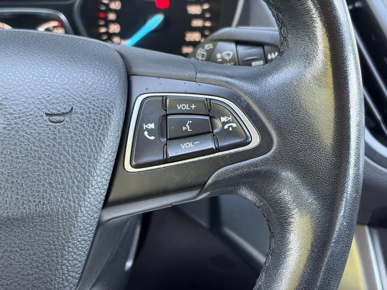 Vehicle Image 23