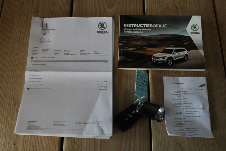 Vehicle Image 38