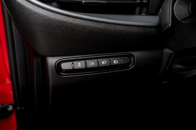 Vehicle Image 16