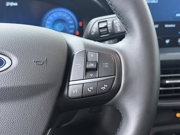 Vehicle Image 28