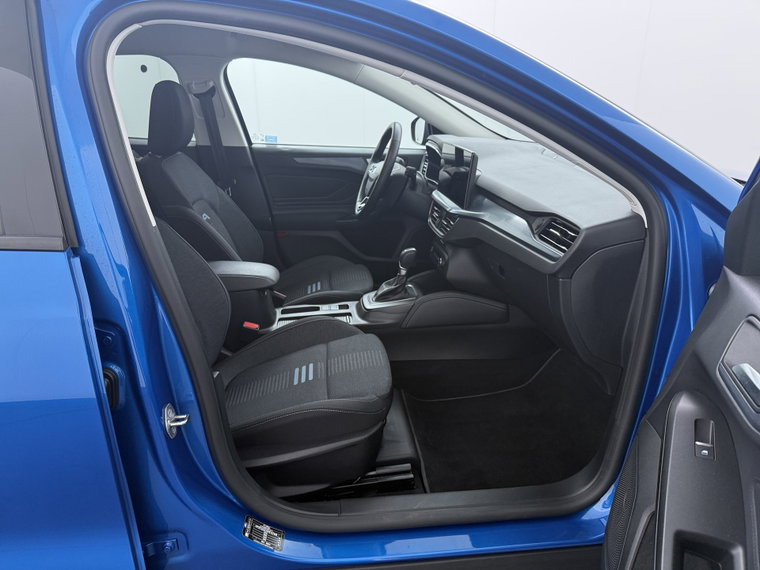 Vehicle Image 41