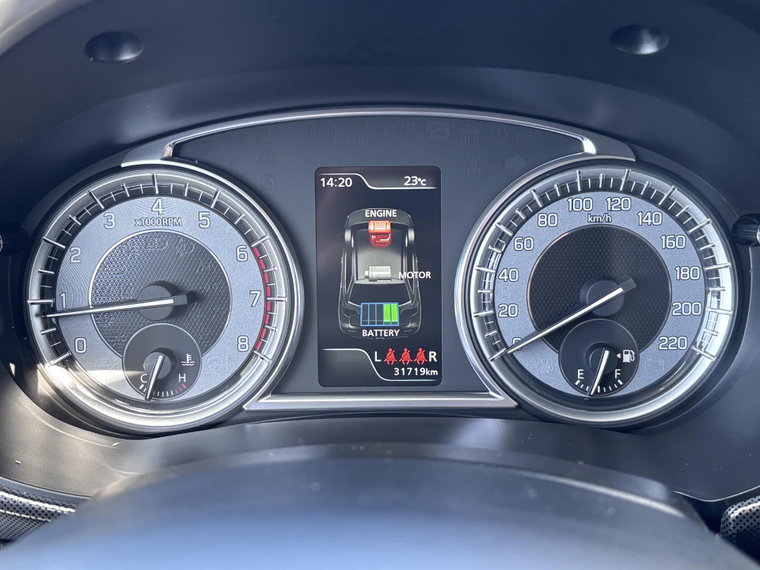 Vehicle Image 14