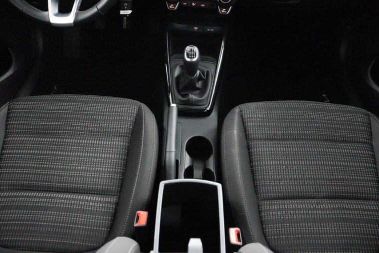Vehicle Image 53