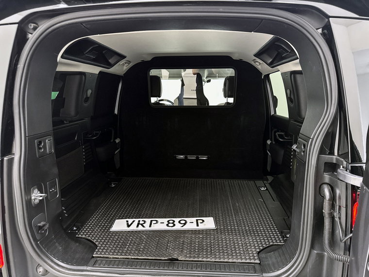 Vehicle Image 22