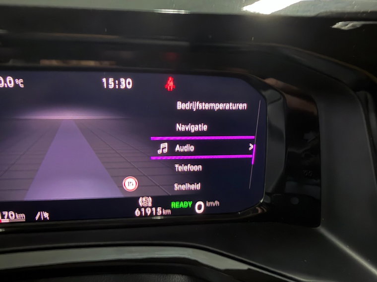 Vehicle Image 40