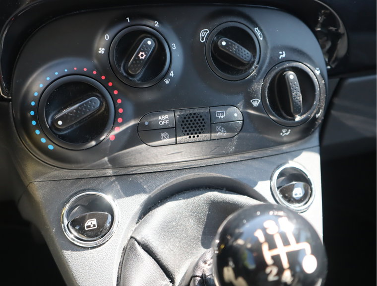 Vehicle Image 24