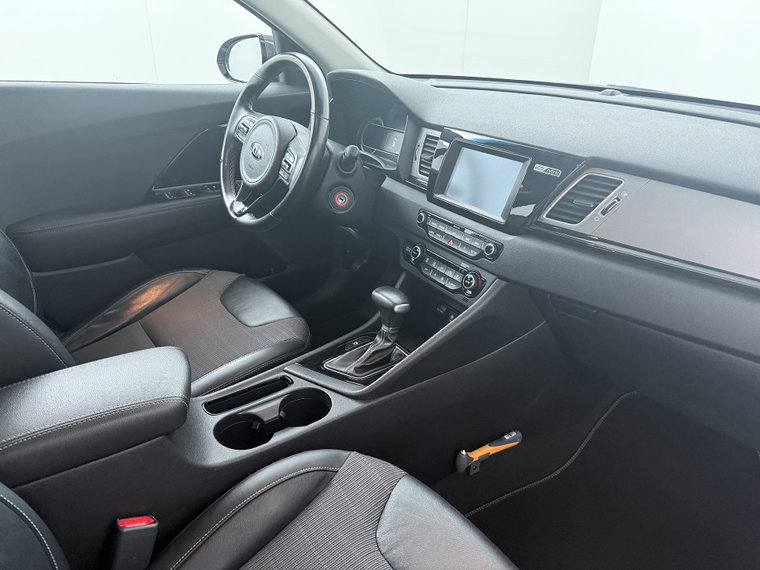 Vehicle Image 39