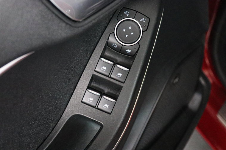 Vehicle Image 31
