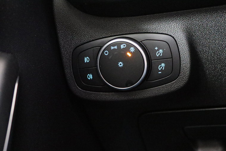Vehicle Image 35