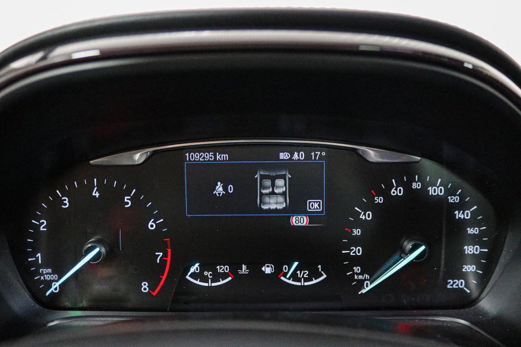 Vehicle Image 38