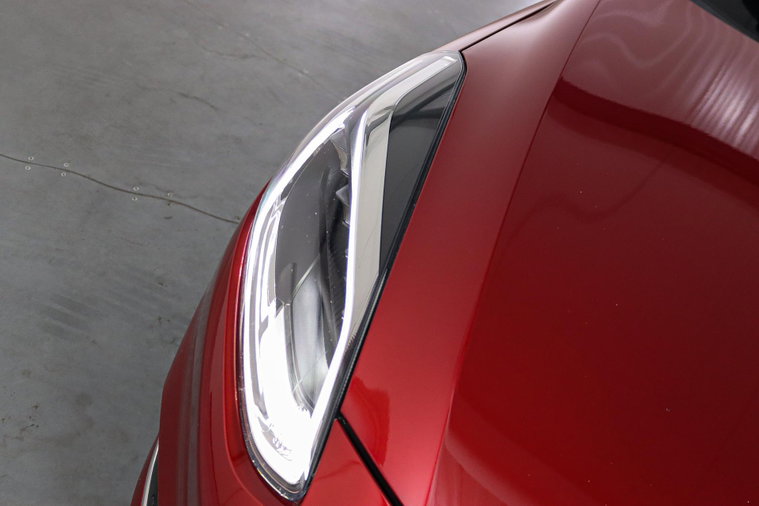 Vehicle Image 9