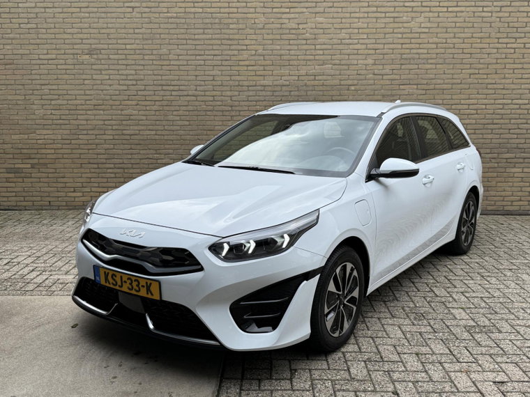 Vehicle Image 32
