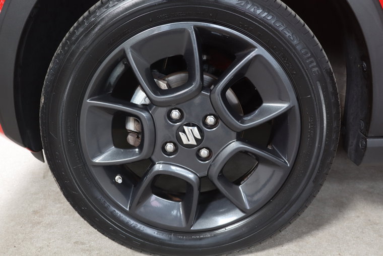 Vehicle Image 19