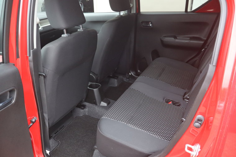 Vehicle Image 28