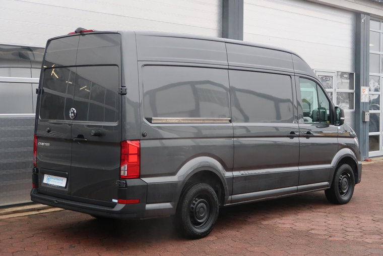 Vehicle Image 24