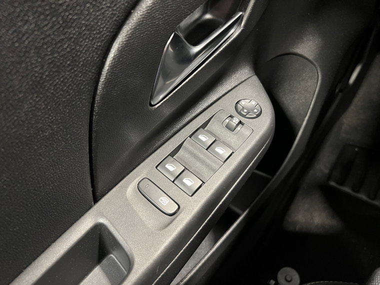 Vehicle Image 24