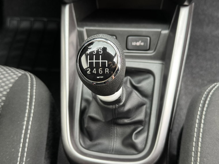 Vehicle Image 31