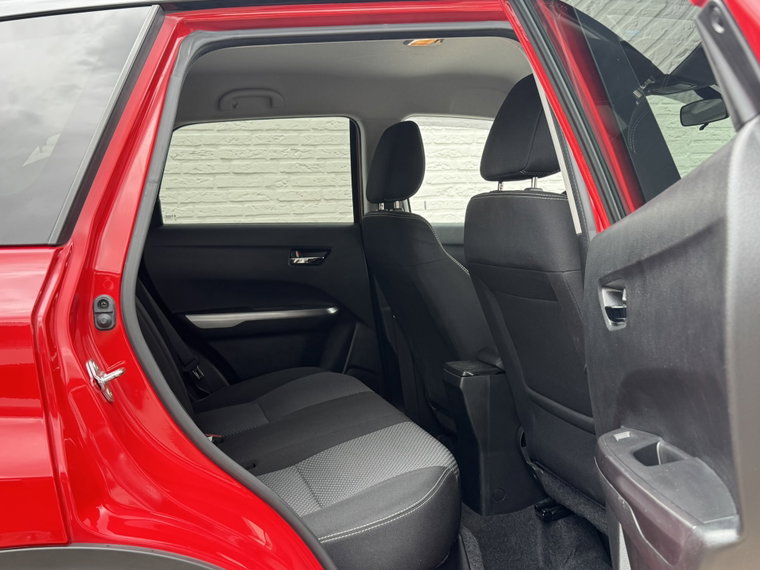 Vehicle Image 38