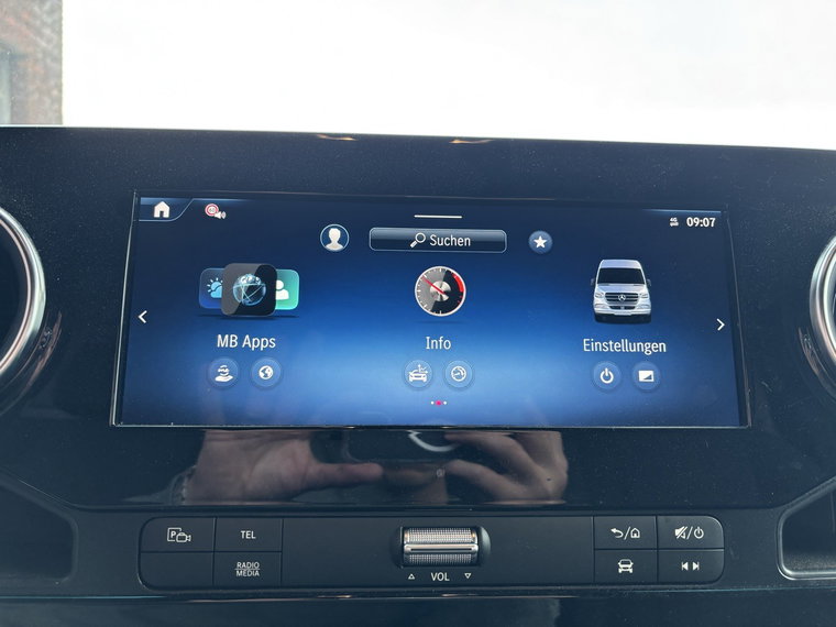 Vehicle Image 22