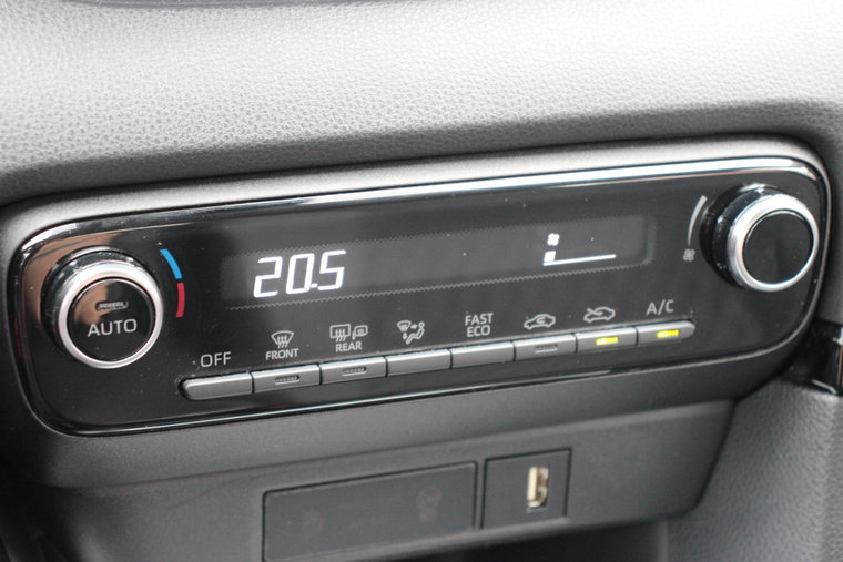 Vehicle Image 17