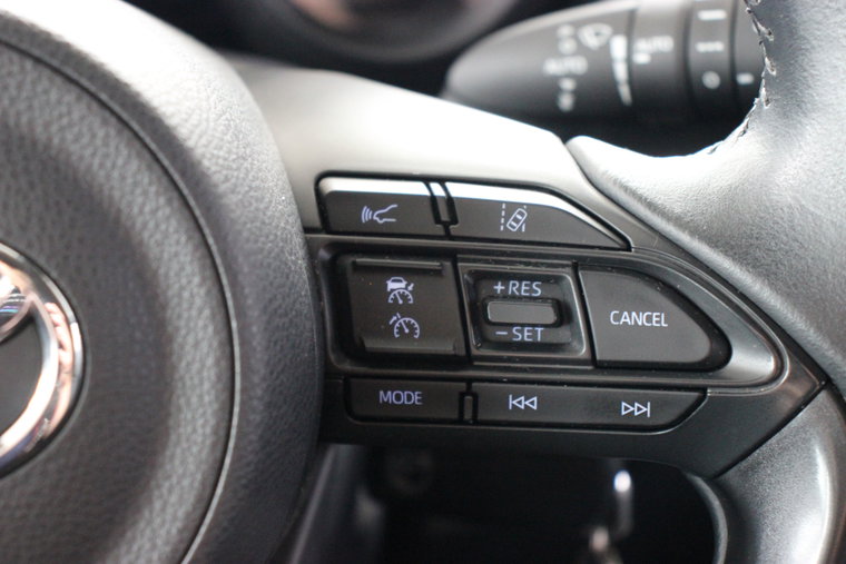 Vehicle Image 19