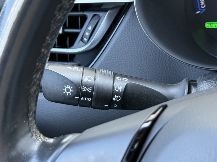 Vehicle Image 17