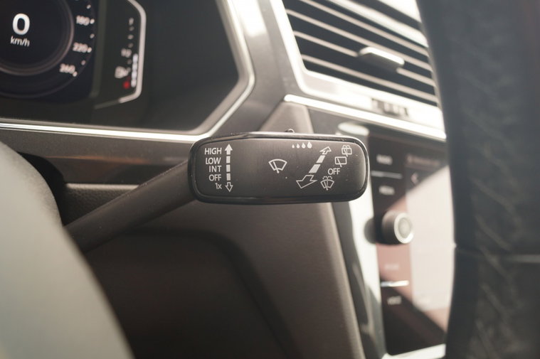 Vehicle Image 27