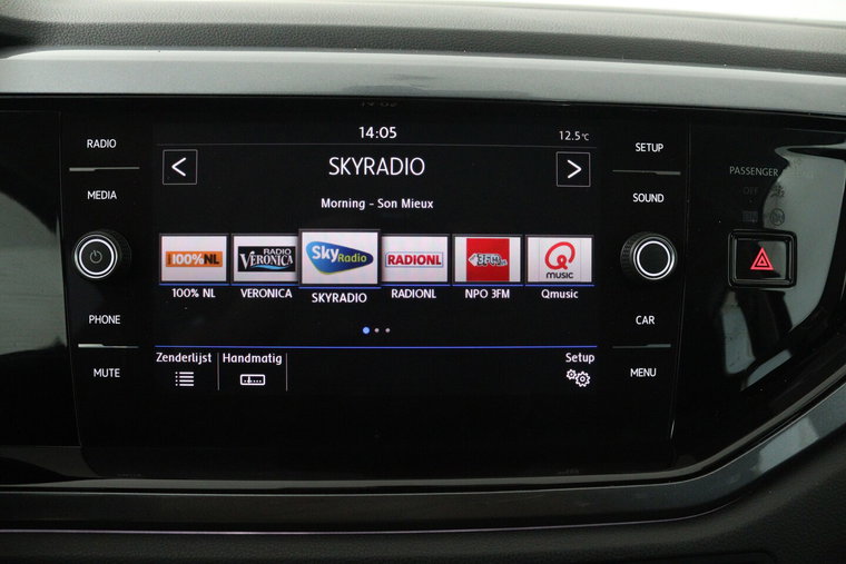 Vehicle Image 19