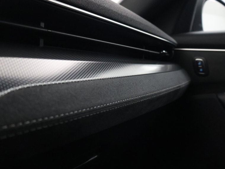 Vehicle Image 50