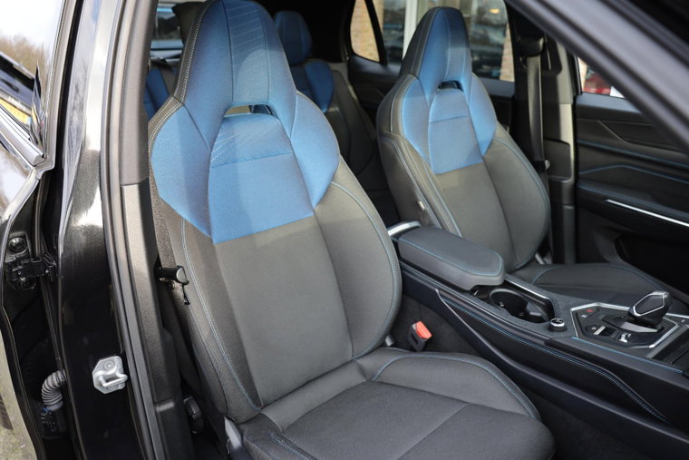 Vehicle Image 35