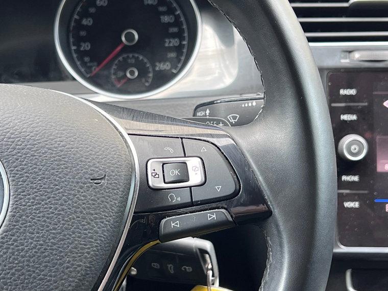 Vehicle Image 28
