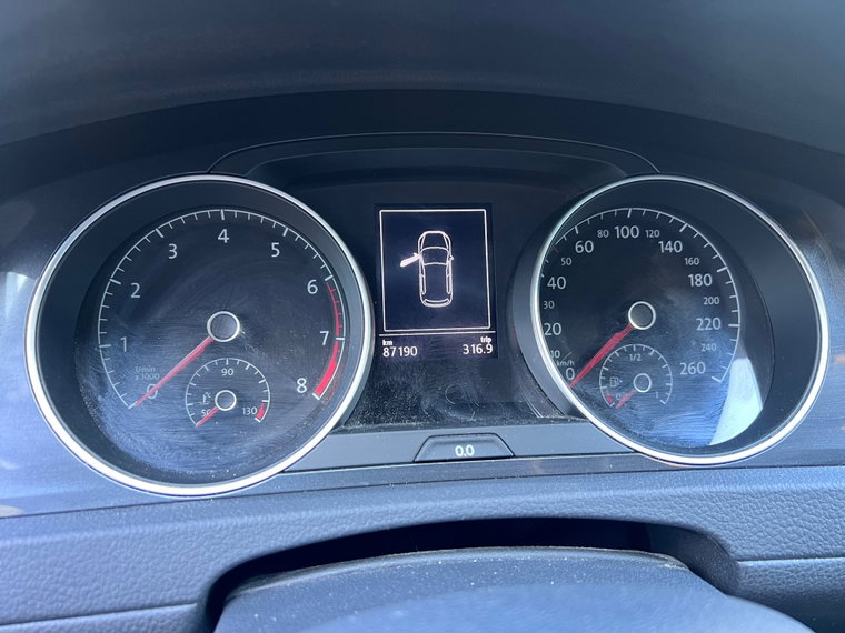 Vehicle Image 39