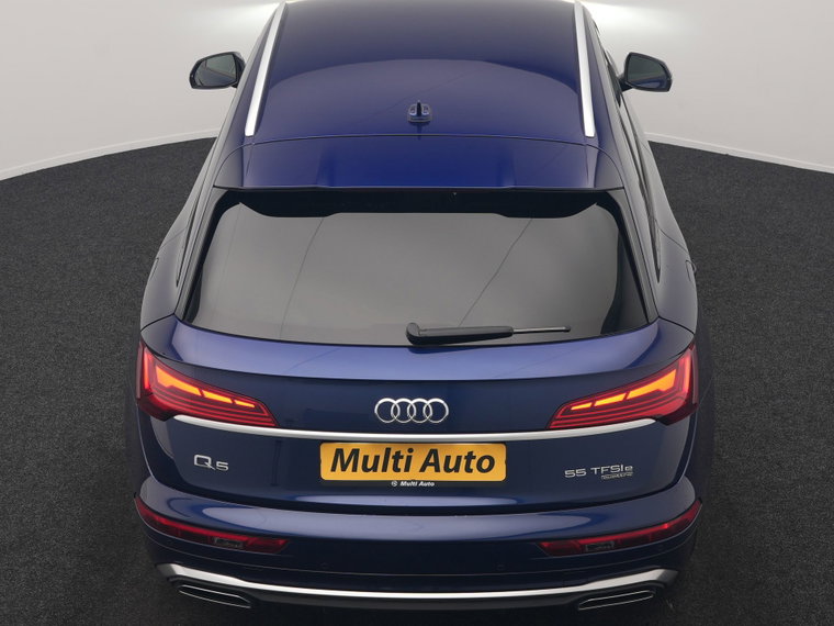 Vehicle Image 35