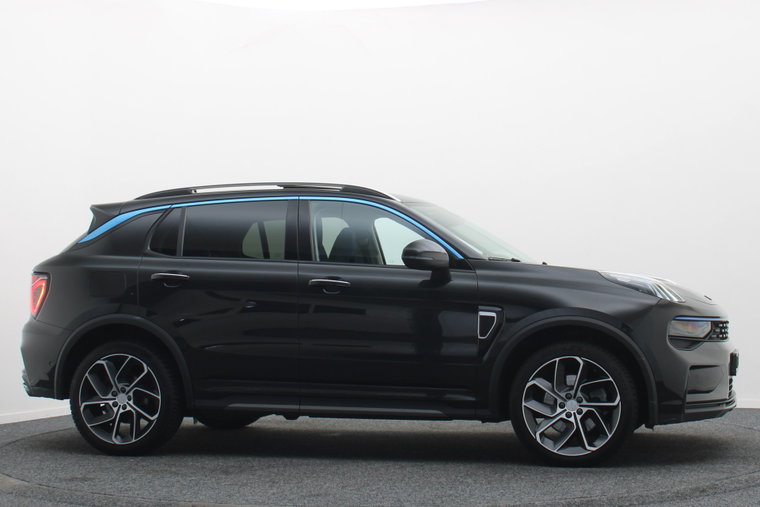 Vehicle Image 21
