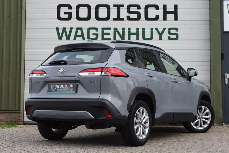 Vehicle Image 4
