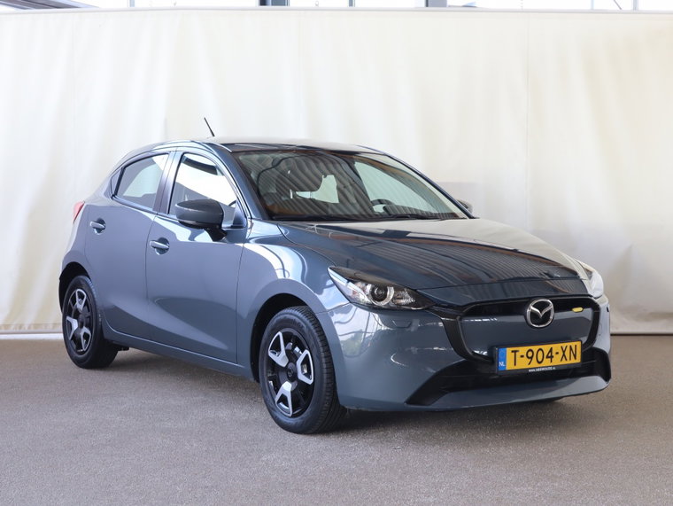 Vehicle Image 4