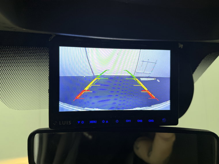 Vehicle Image 19