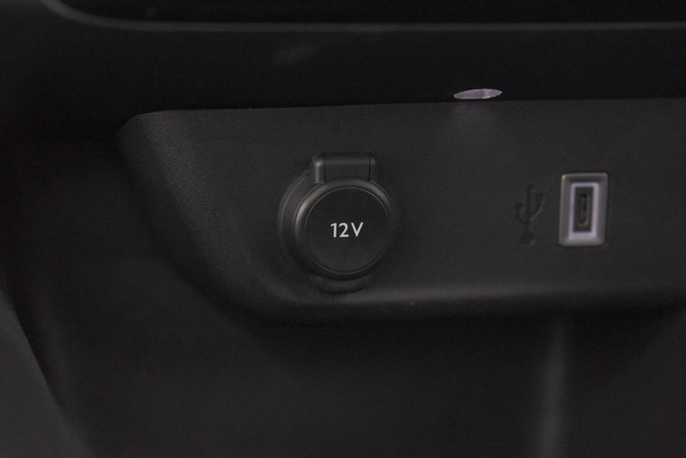 Vehicle Image 42