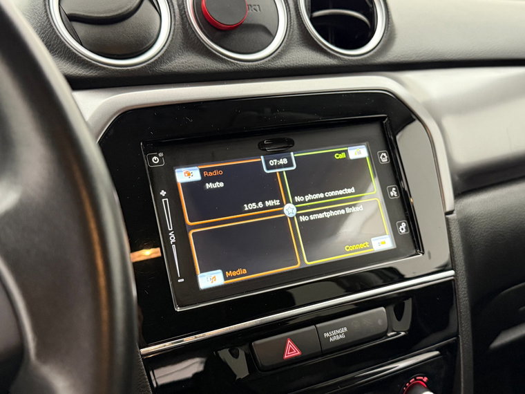 Vehicle Image 21
