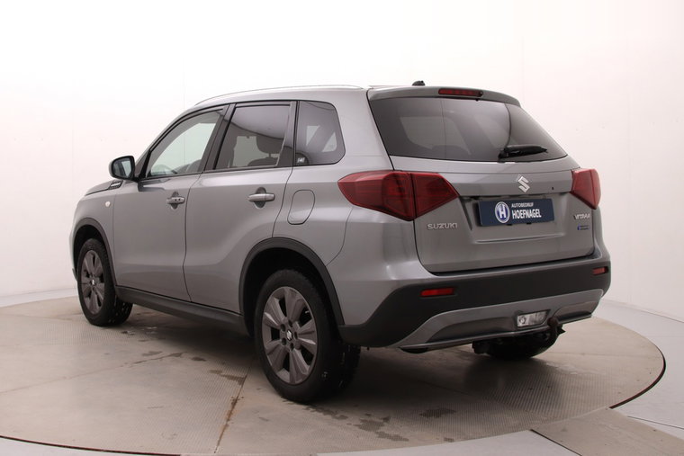 Vehicle Image 8