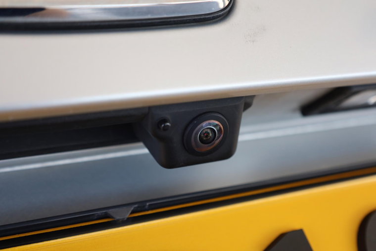 Vehicle Image 11
